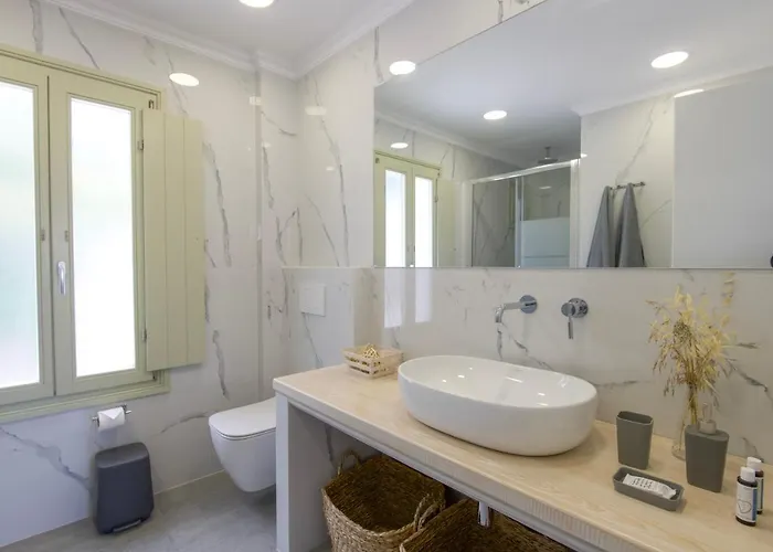 Arethousa House Villa