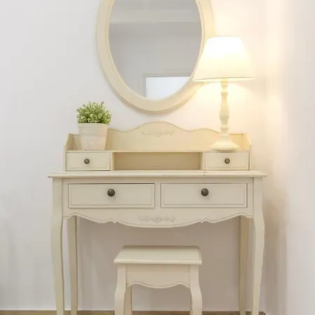 Willa Arethousa House