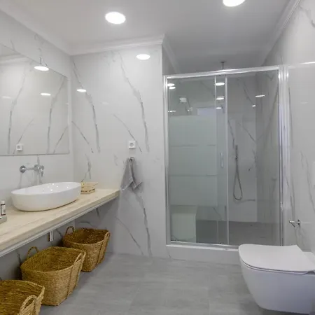 Arethousa House * Drios