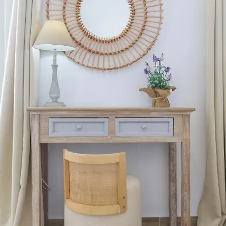 Arethousa House Drios