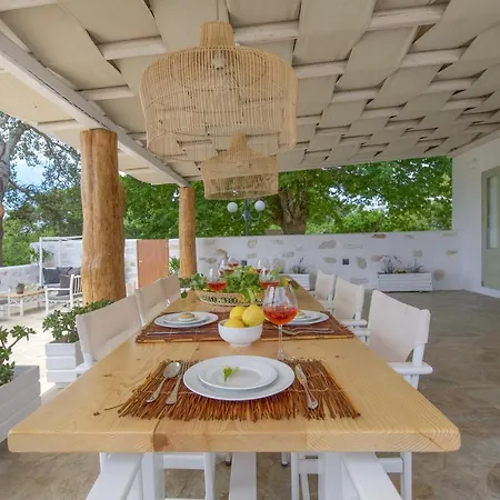 Arethousa House Willa *