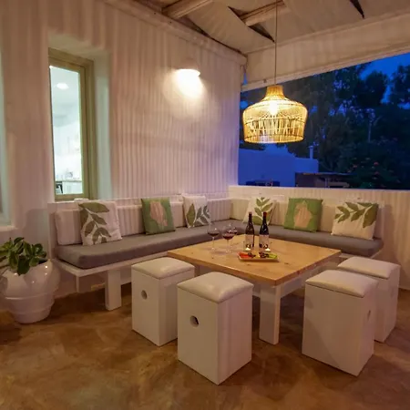 Arethousa House 别墅 *