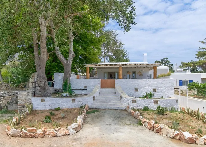 Arethousa House Drios