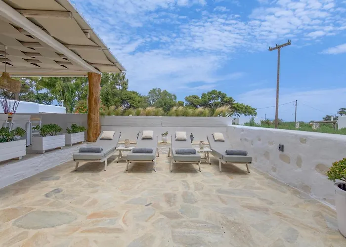 Arethousa House Villa